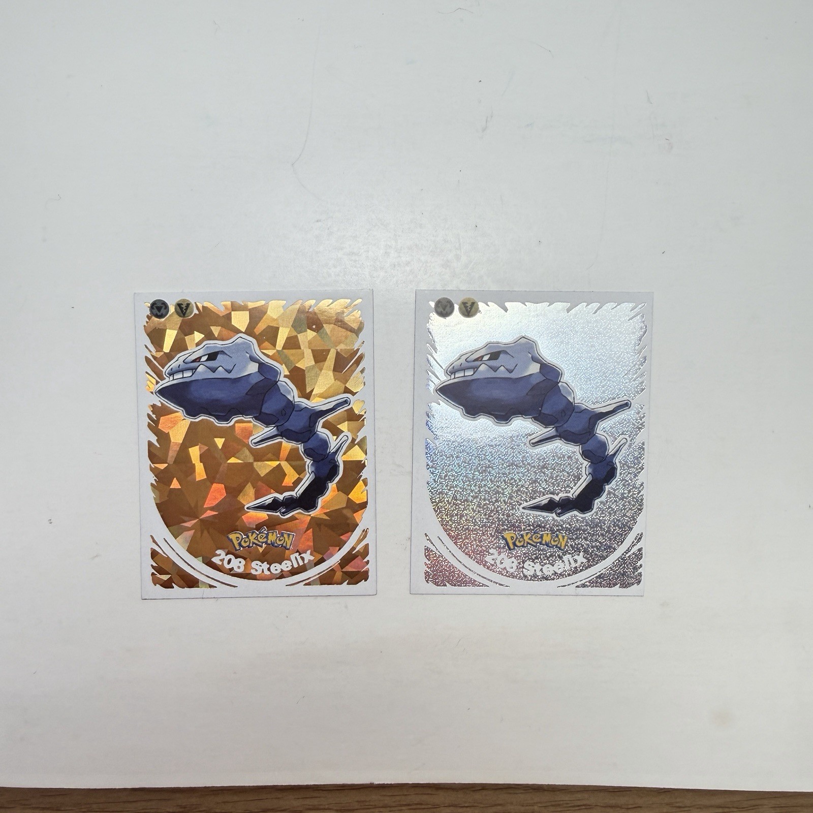 Pokémon Steelix #208 Gold & Silver 2022 Evoluciones Metal Prisma Stickers