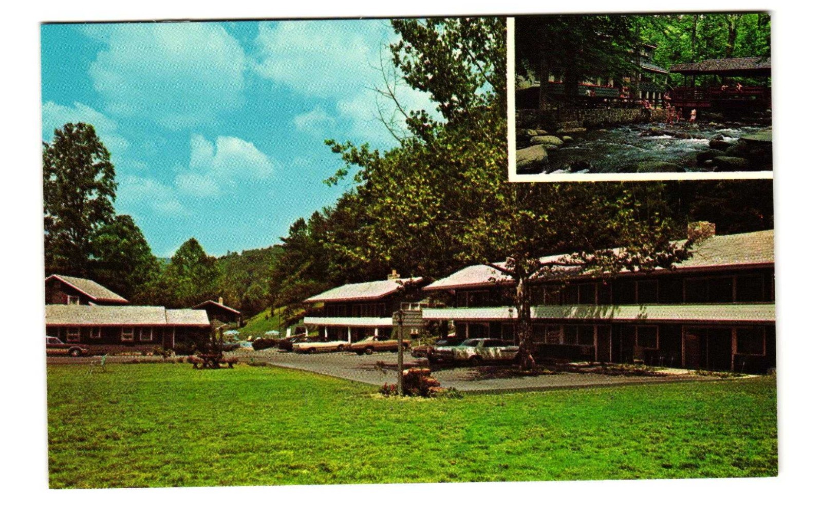 Carr's Northside Cottages Gatlinburg TN vintage postcard Unposted