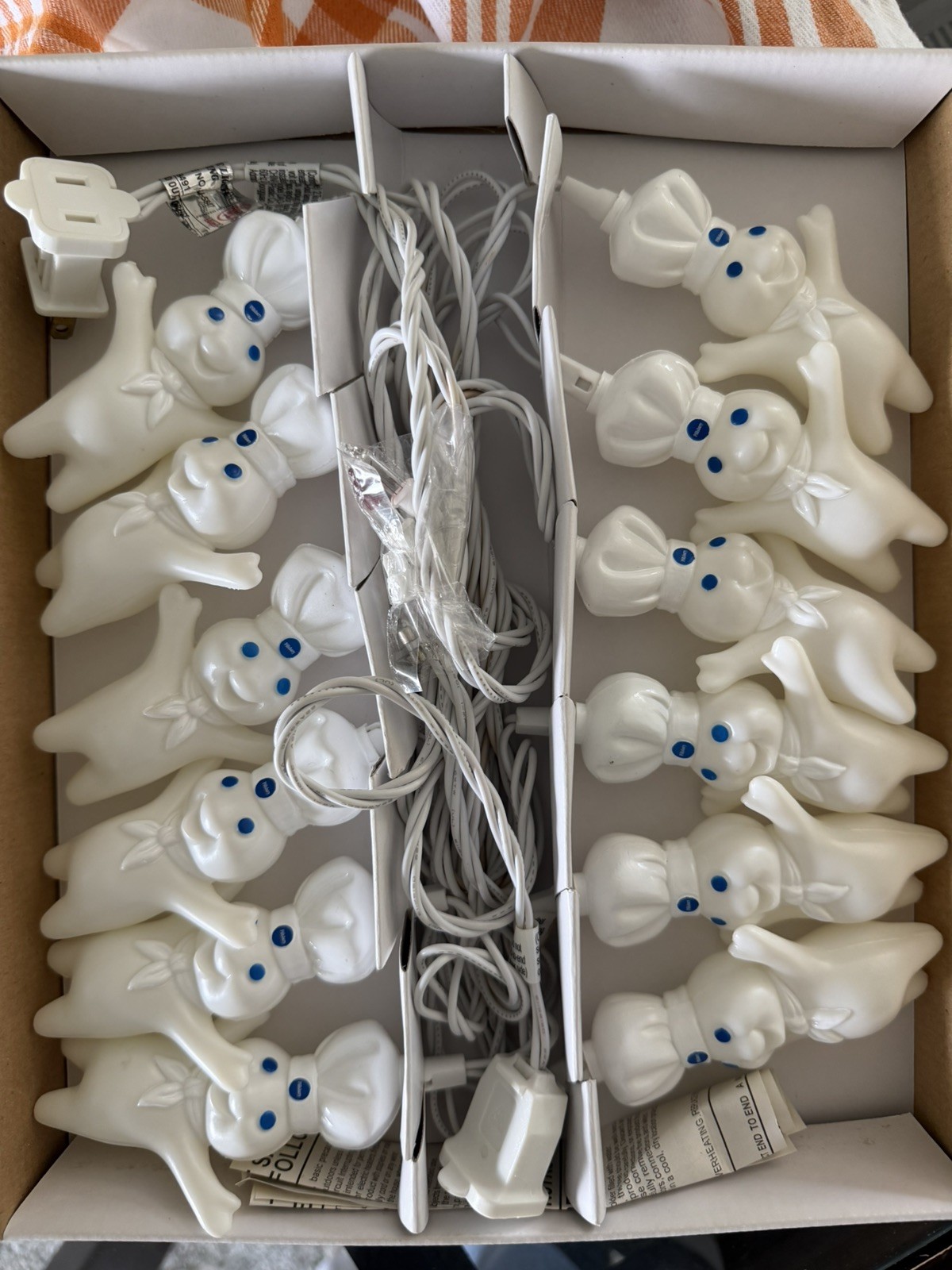 Vintage Pillsbury Doughboy Poppin Fresh 12 Party Lights NIB Vintage Pillsbury Doughboy Poppin Fresh 12 Party Lights NIB