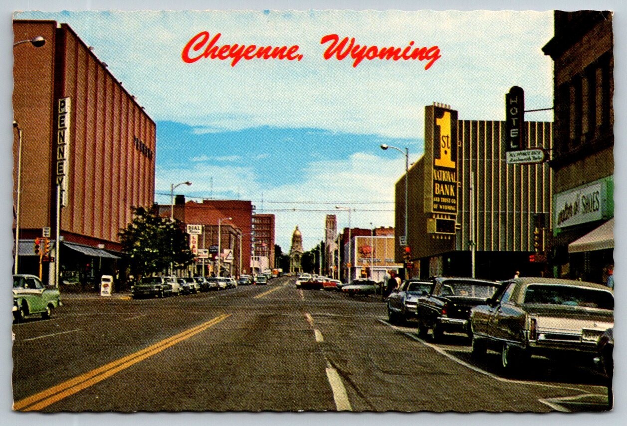 Cheyenne, Wyoming   Penney's  1st National Bank  - Postcard