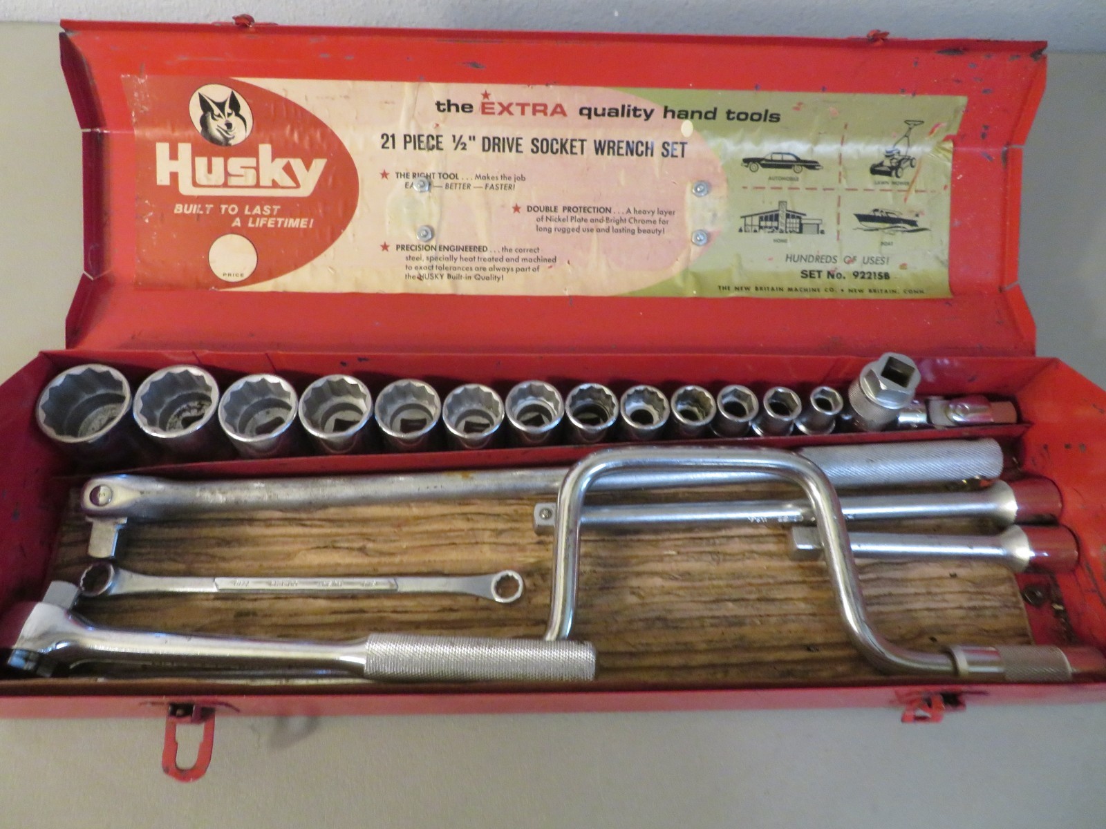 VINTAGE HUSKY TOOLS 21 PIECE 1/2