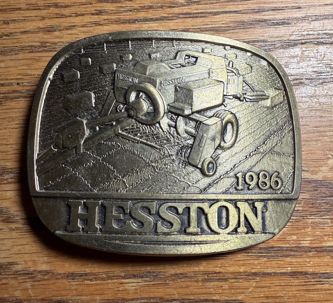 HESSTON 1986 EMPLOYEE BUCKLE SPECIAL EDITION BALER