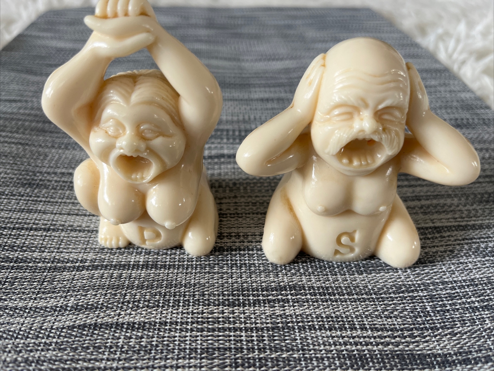 Vintage Plastic Naked Nude Man Lady Boobies Salt & Pepper Shakers Top Off