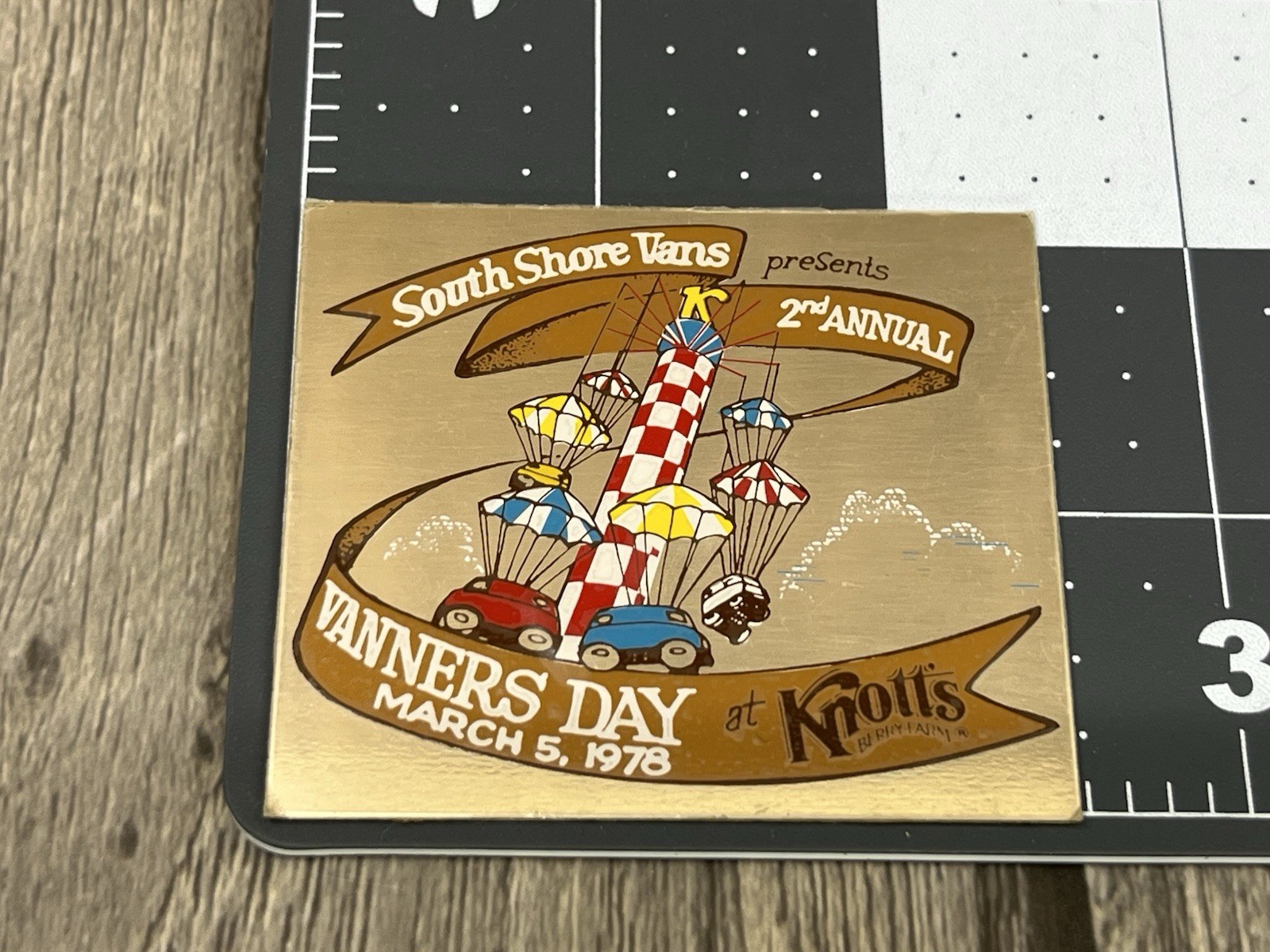 RARE Knott’s Berry Farm 1978 Vanners Day 2.5” Plaque South Shore Vans California