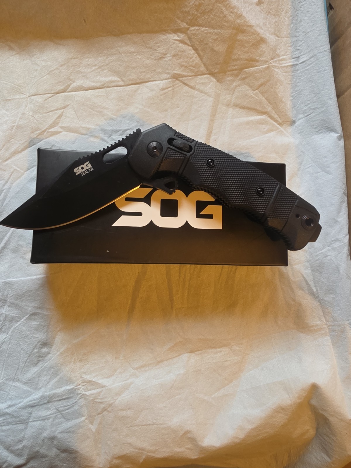 SOG Knives Seal XR Folding Black  4