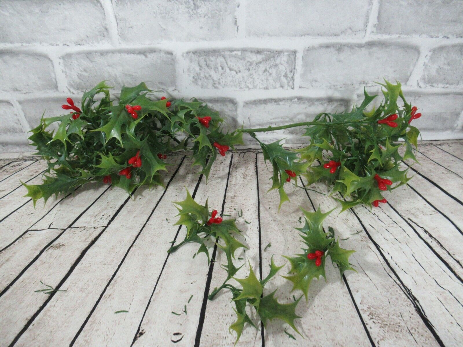 Vintage Plastic Christmas Holly Leaves Berries project craft pieces from garland