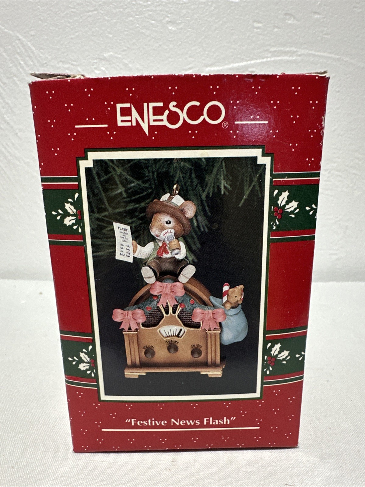 Enesco FESTIVE NEWS FLASH 3\