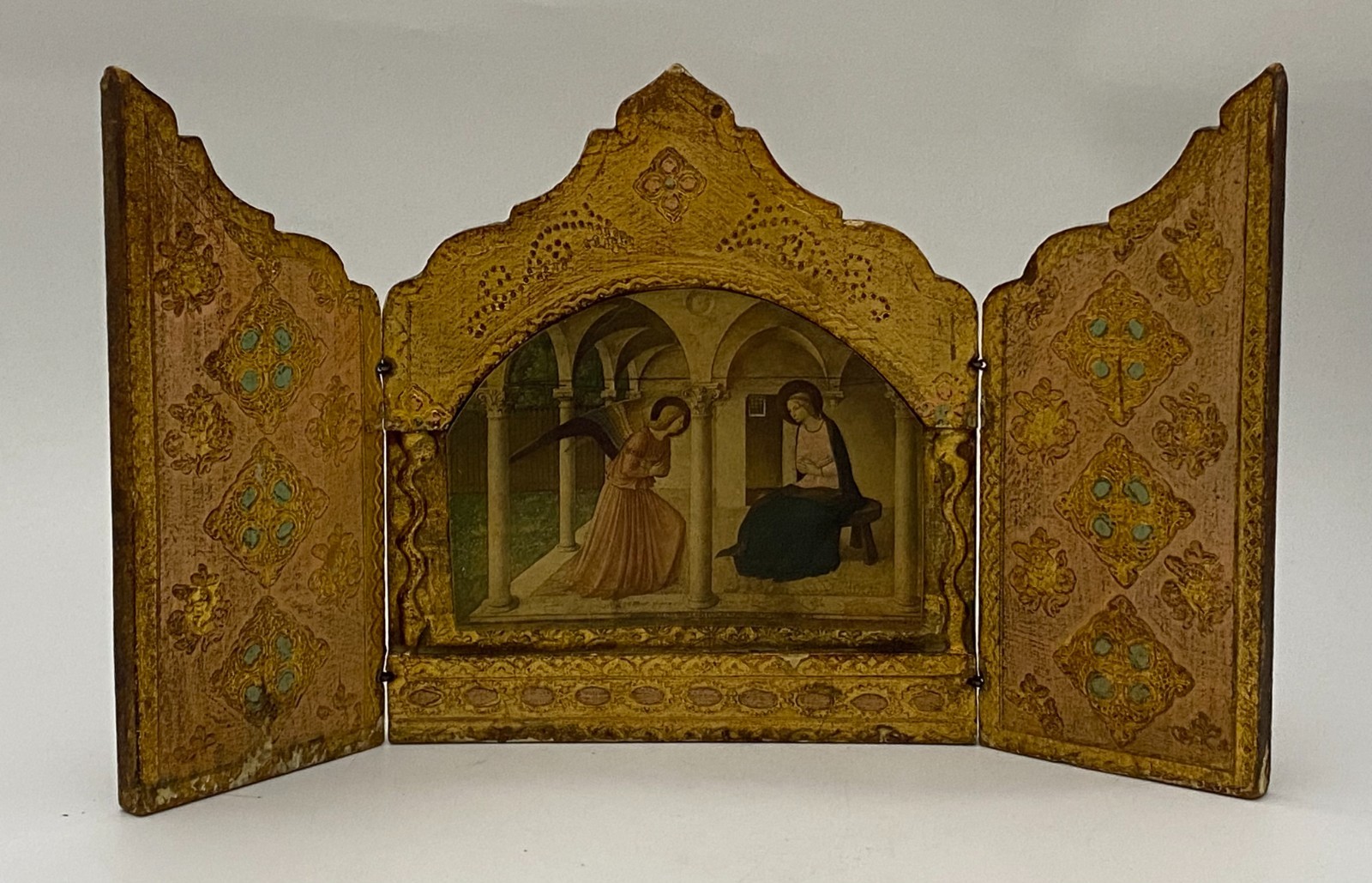 Vintage Italian Florentine Giltwood Triptych Altar Icon Angelico Annunciation