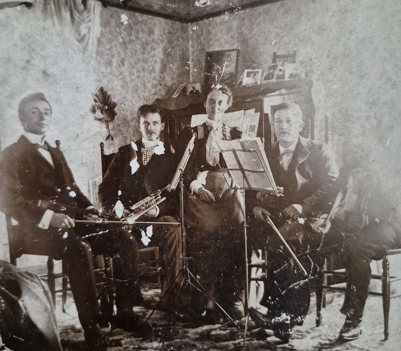 Antique Cabinet Card Photo Home Parlor Music Ensemble Violin Cornet c1890s-1900s