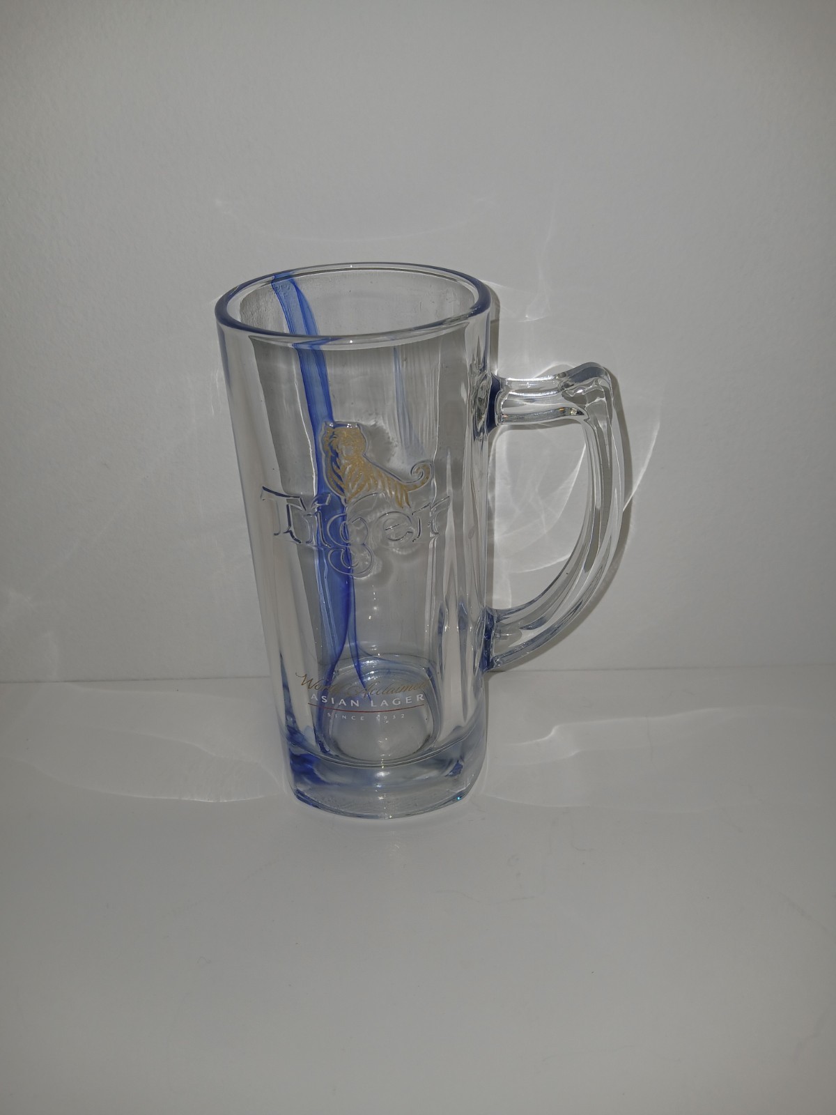 Tiger Asian Lager Art Glass Blue Streak Beer Mug Tiger Asian Lager Art Glass Blue Streak Beer Mug