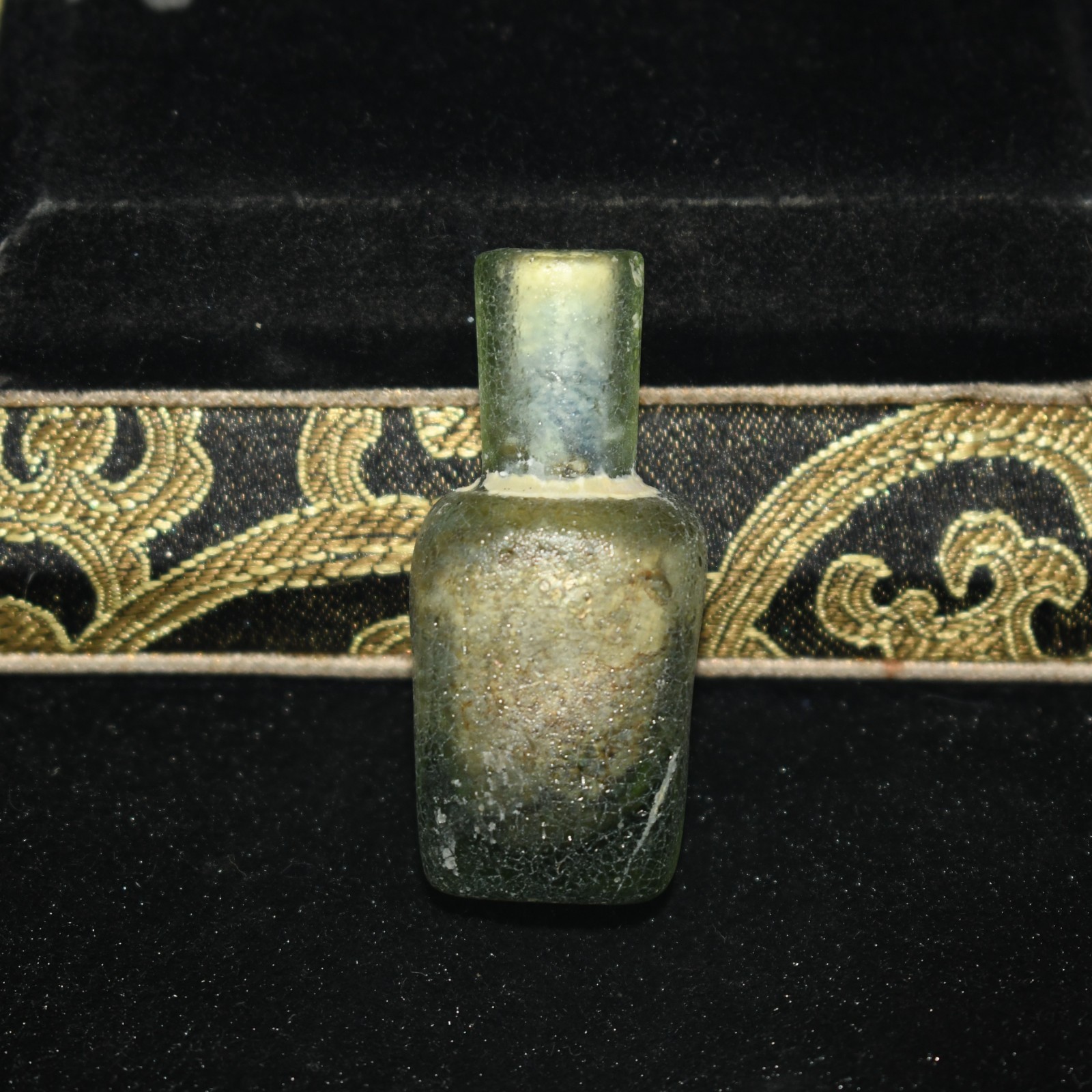 Rare Ancient Roman Glass Bottle Vial with Iridescent Patina in good Condition