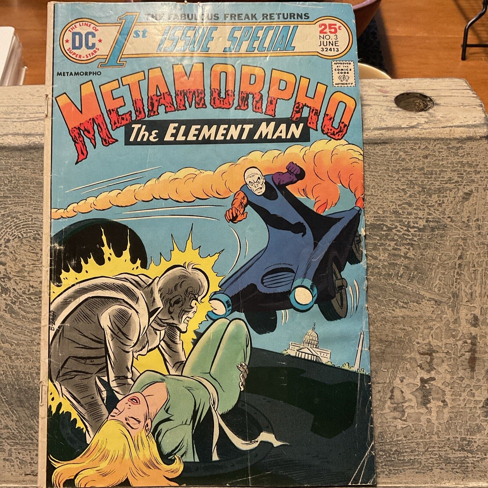 1st Issue Special #3 Metamorpho the element man - 1975 DC Comics