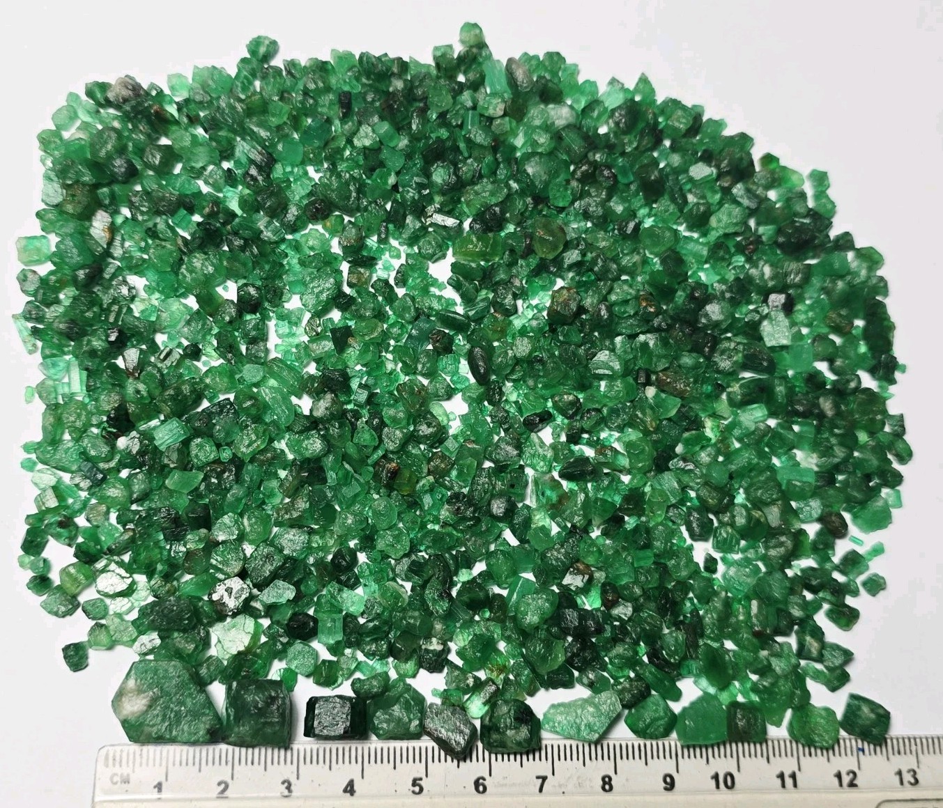 510-Ct Good Quality Emerald Rough  Lot From Swat Mine Pakistan 