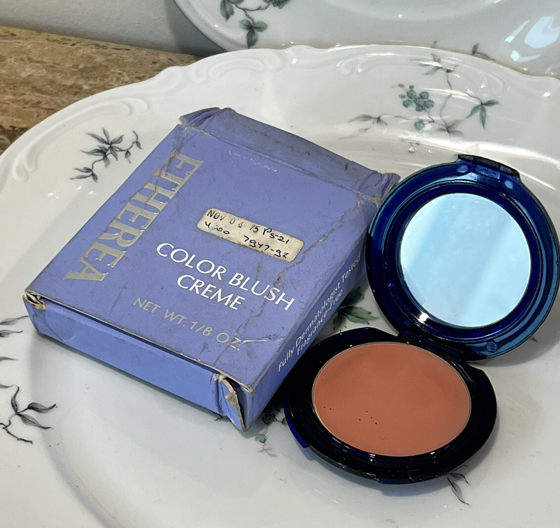 VINTAGE  COLLECTIBLE ETHEREA COLOR CREAM BLUSH ROUGE COMPACT PEACH NEW