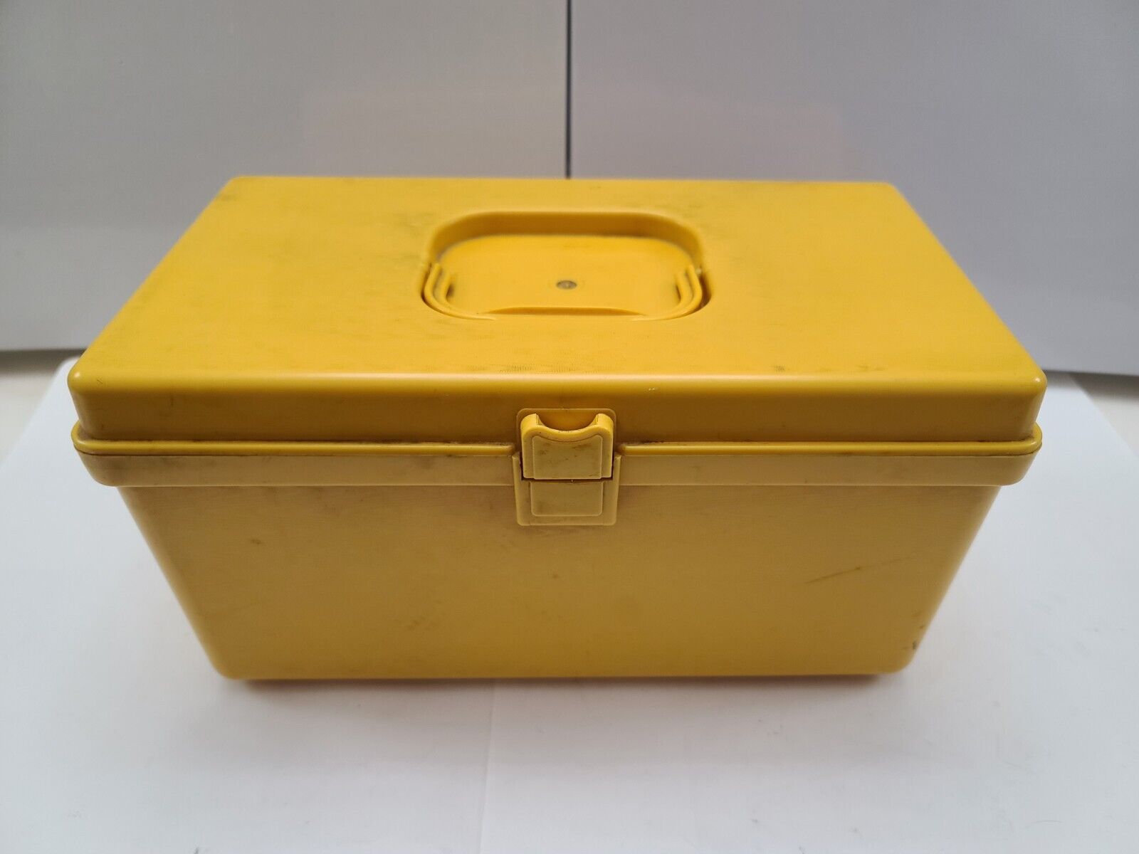 Vintage Wilson Wil-Hold Plastic Sewing Box Notions & Tray Yellow Made in USA