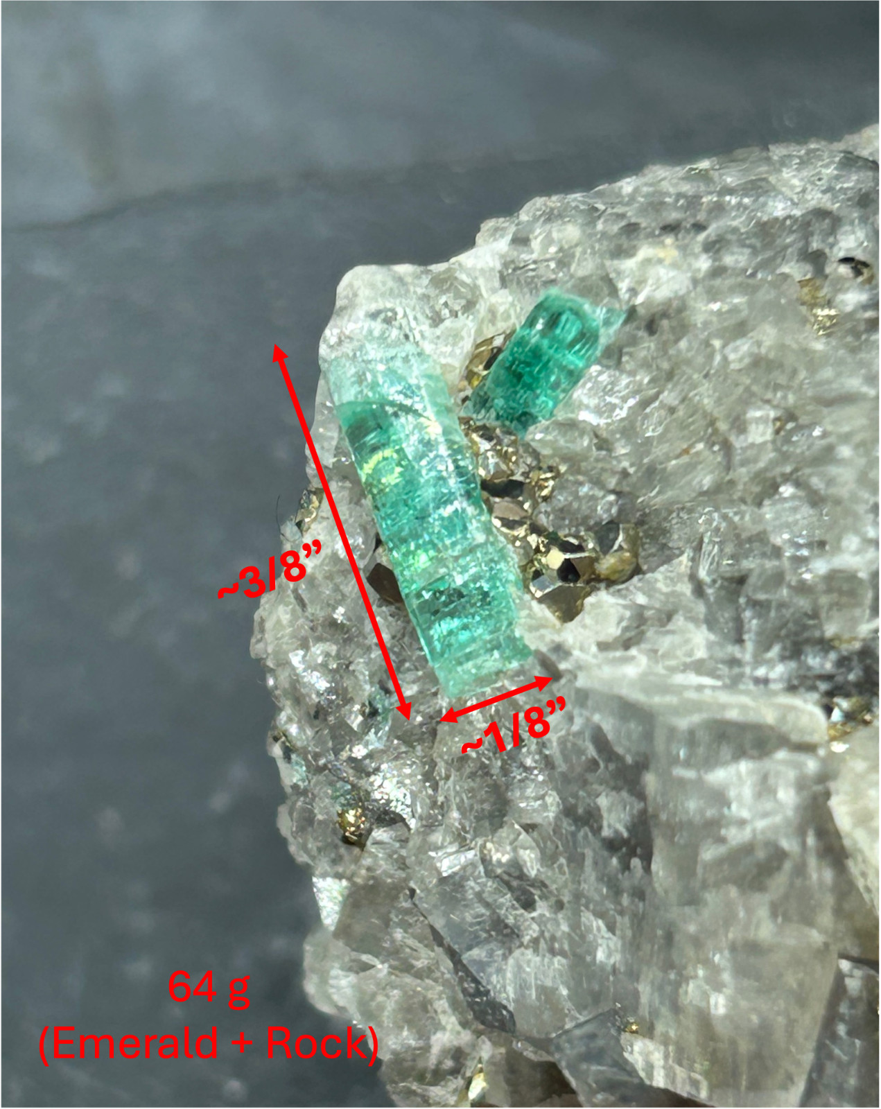 Very Clear Emeralds on Matrix Rock. Chivor Mines Colombia. 64 g.