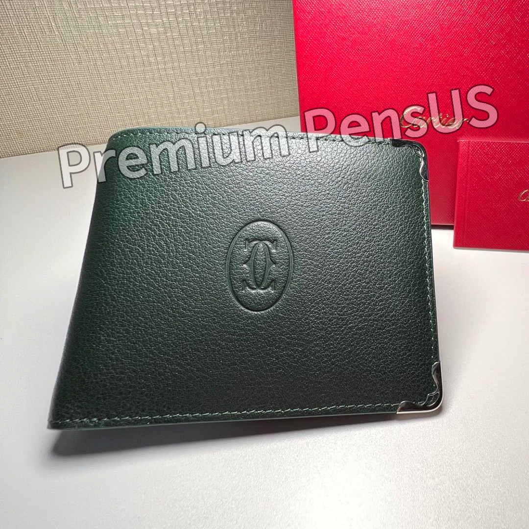 CARTIER Green Leather Bifold Wallet Silver Corner Accent Luxury Vintage CARTIER Green Leather Bifold Wallet Silver Corner Accent Luxury Vintage