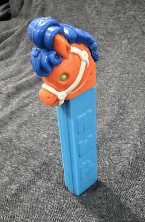 VINTAGE Pez PONY GO ROUND No Feet Austria 2.6 Orange Head, Blue Mane RARE
