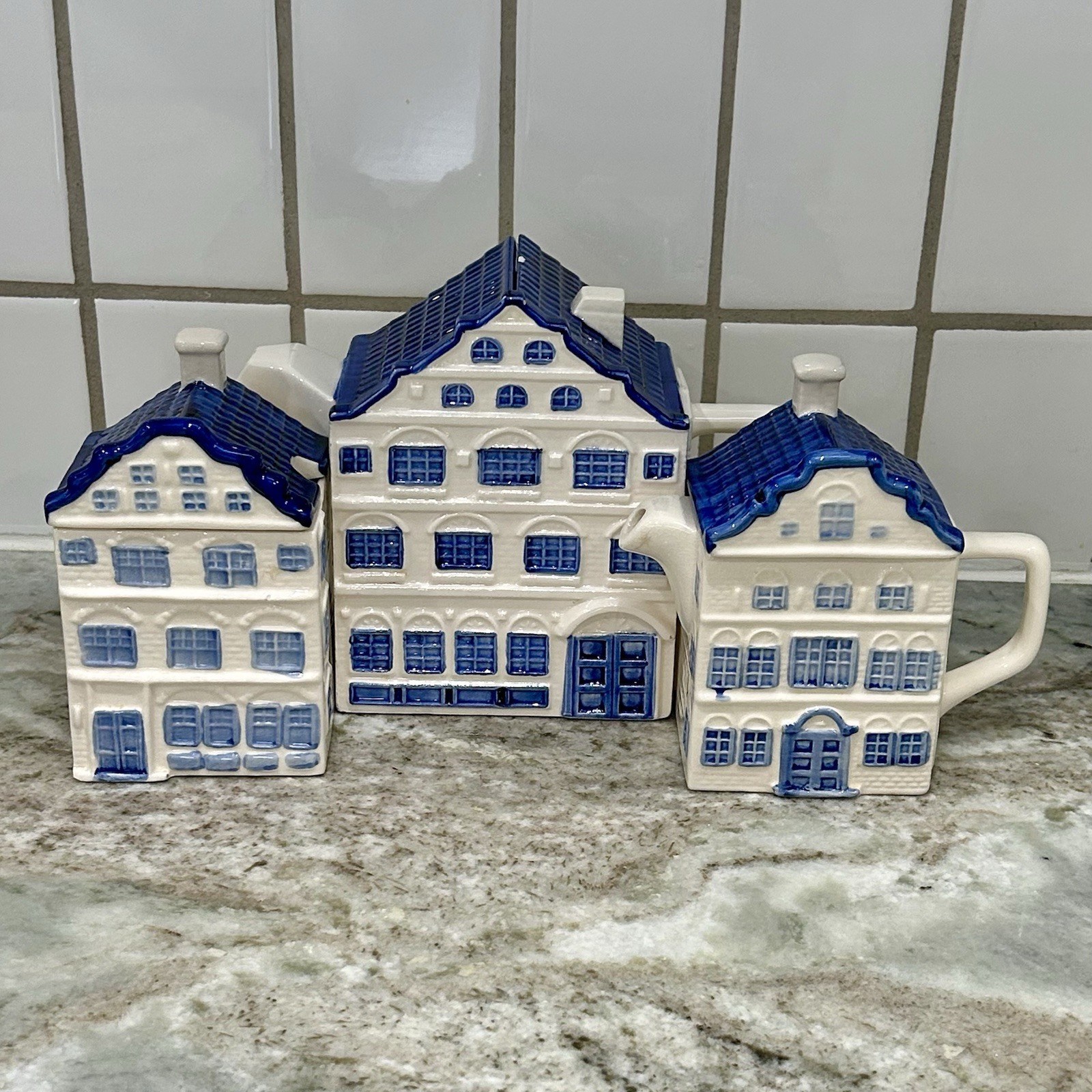 Vintage 80s Royal Delft Blauw Canal House Tea Set Handpainted rare but imperfect
