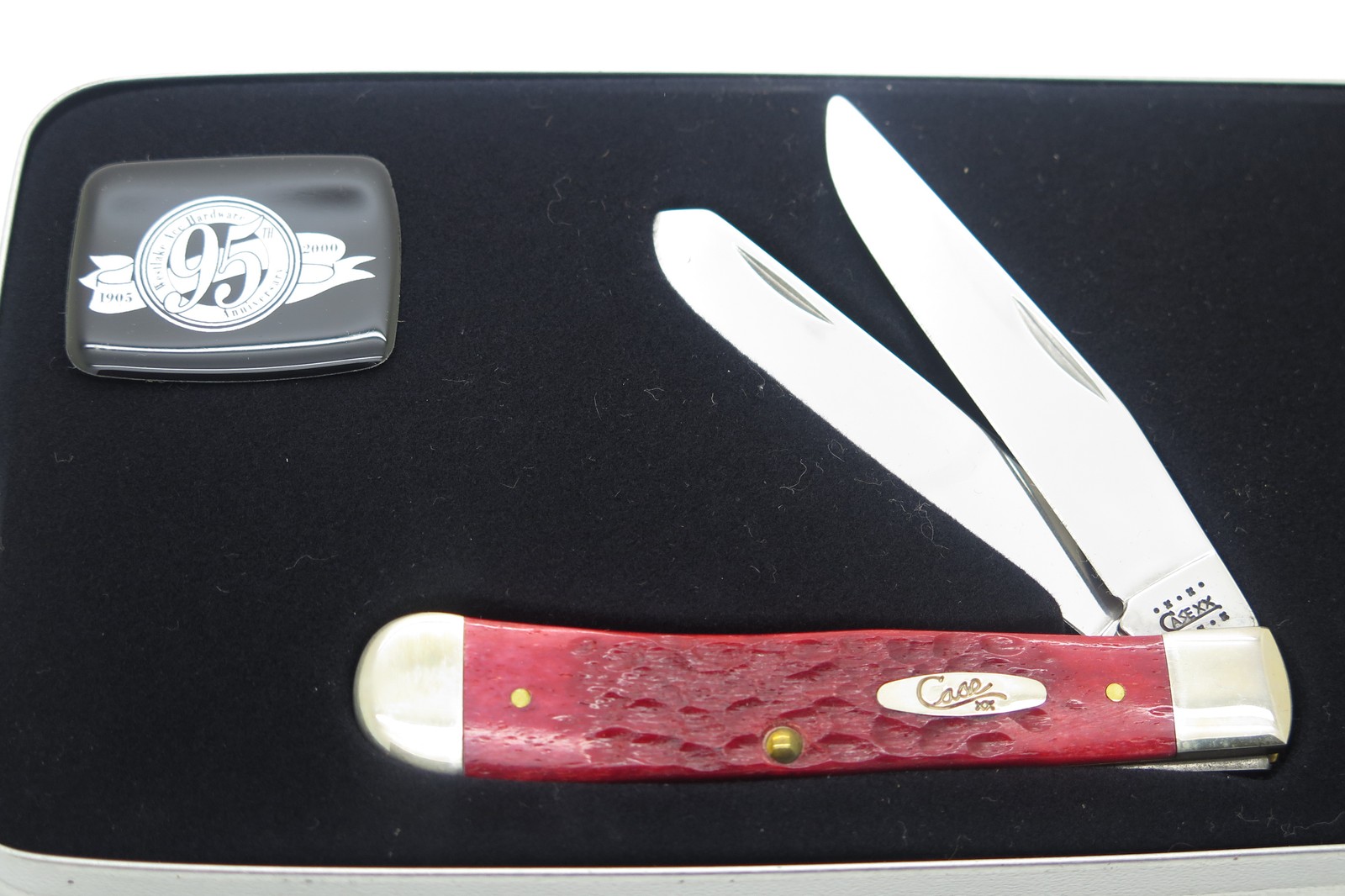 2000 Case XX 6254 Trapper Red Jigged Bone Handle Folding Pocket Knife NOS