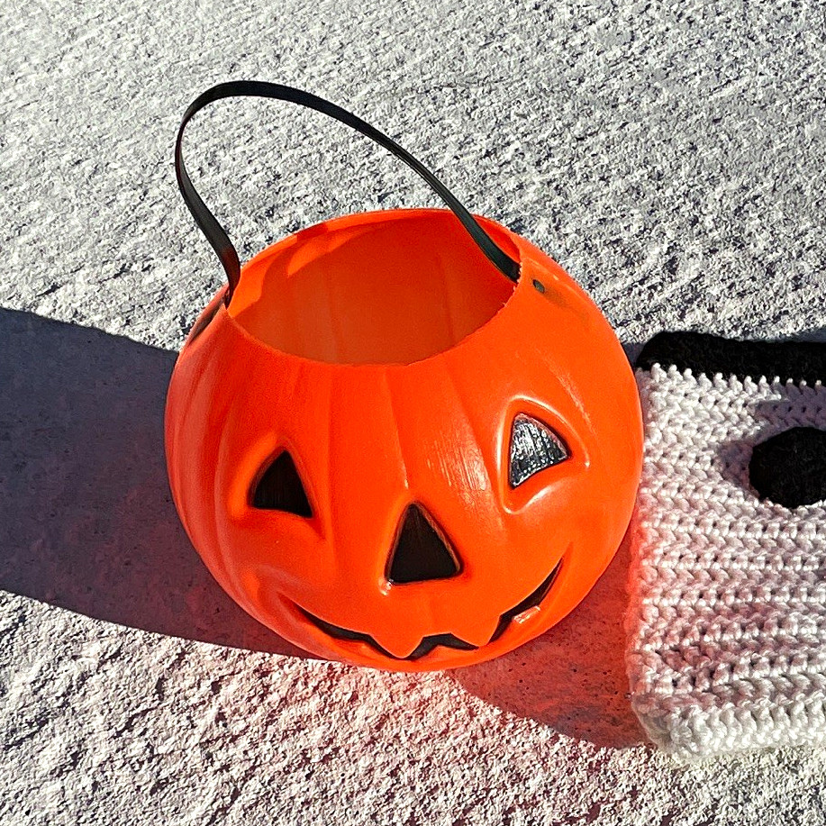 Handmade Crochet Halloween Ghost Trick-or-Treat Bag + 1  1980 Orange Jack-O Pail