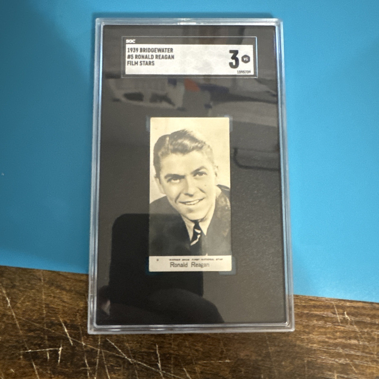 RARE 1939 Bridgewater RONALD REAGAN Film Stars ROOKIE CARD Graded SGC 3