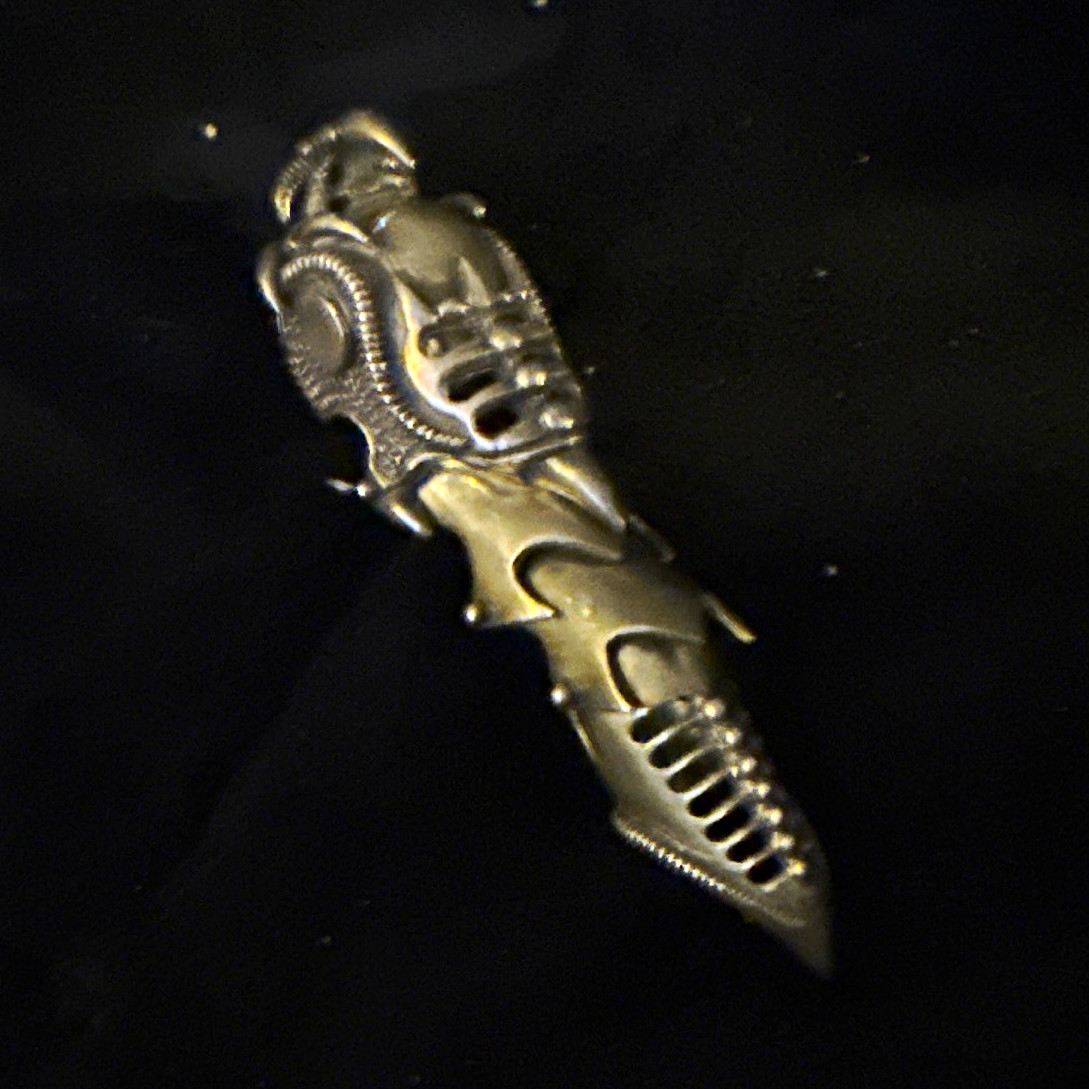 Silver full finger ring,vintage from Dracula movie