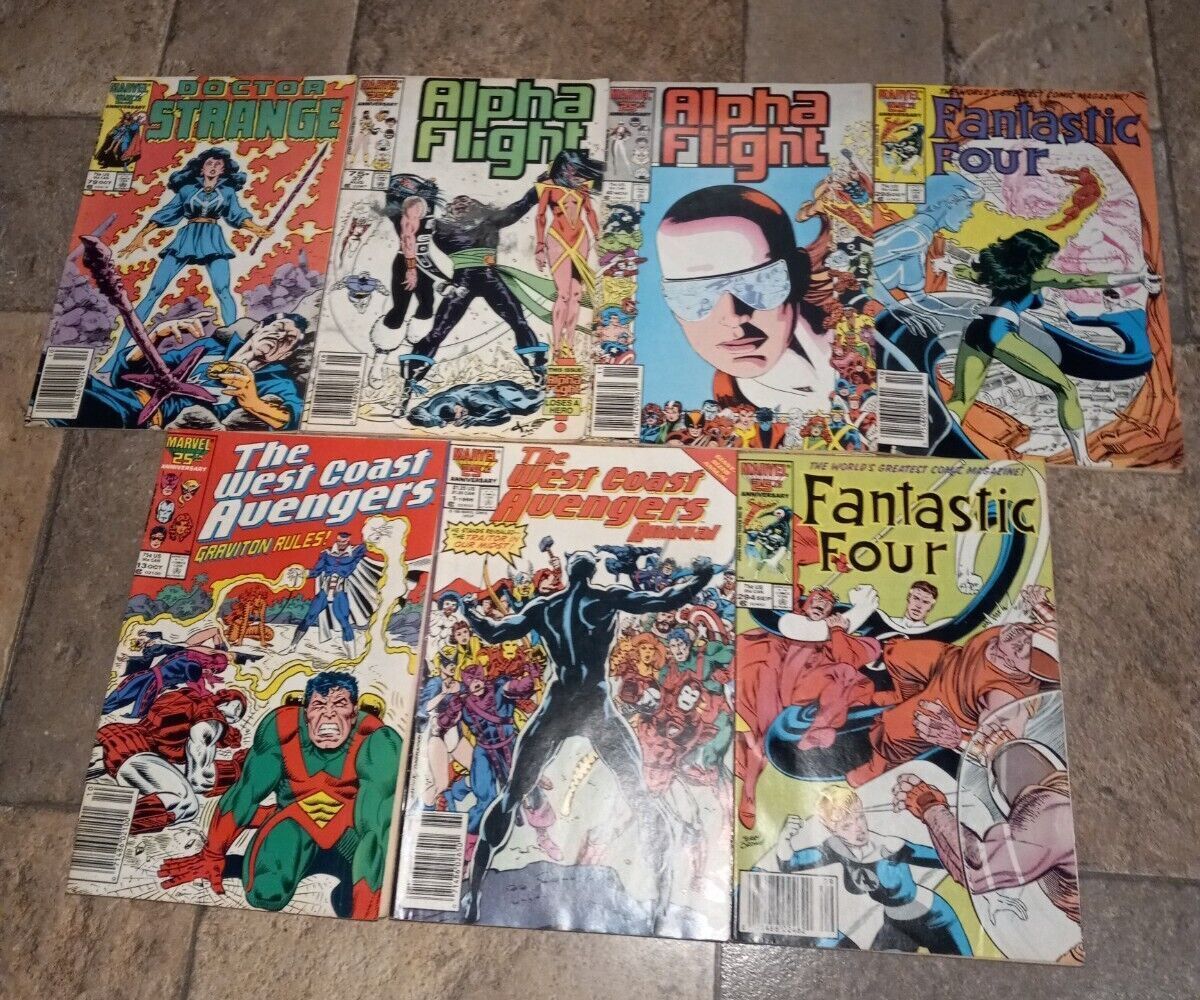 Vintage 1980s Marvel 25th Anniversary Comic Book Lot Of 7