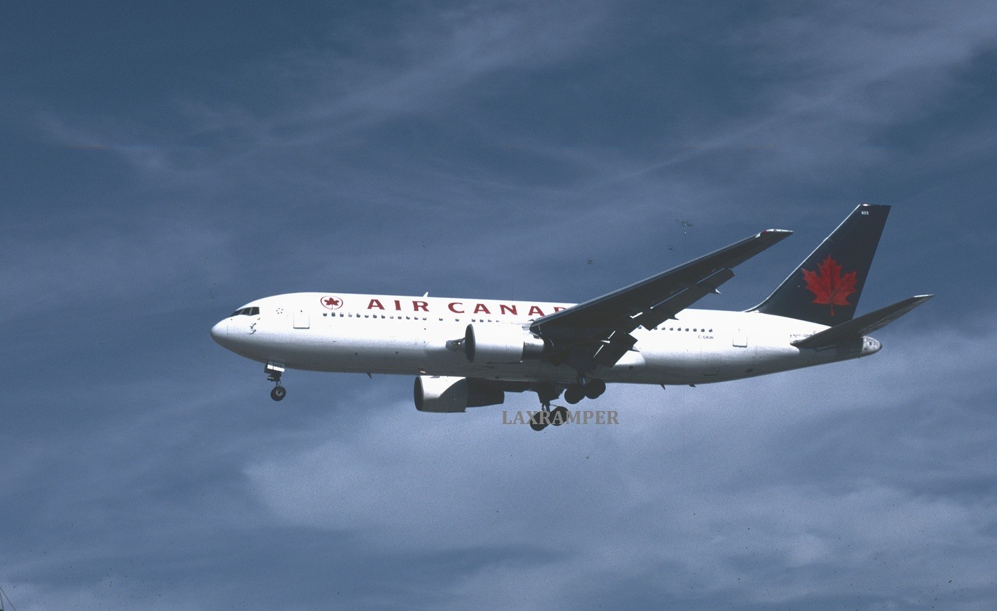 Original 35mm aircraft Slide Air Canada Boeing B-767-233 C-GAUH  LN 40 plane