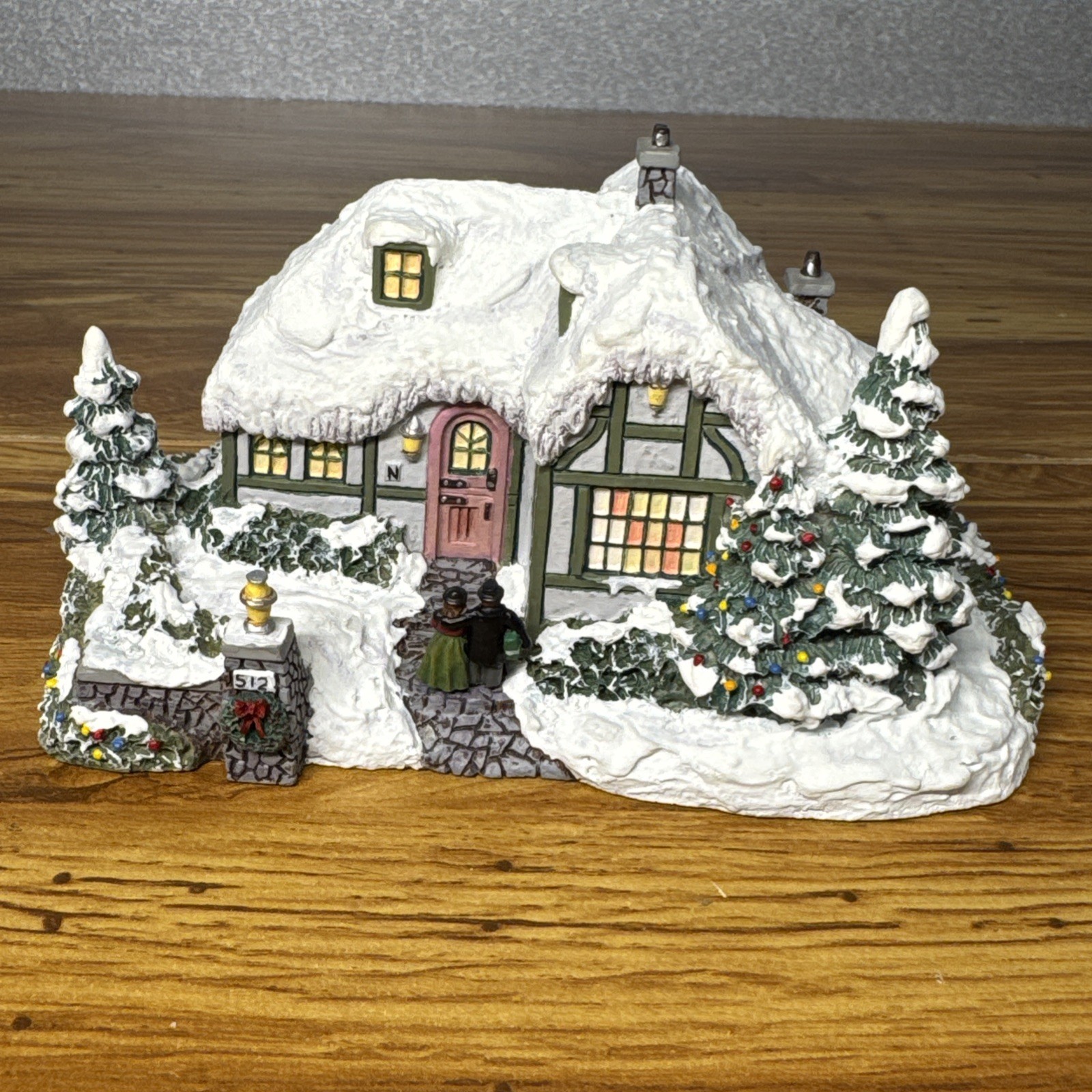 Thomas Kincaid Hawthorne Village The Warmth of Home Light Up House Christmas