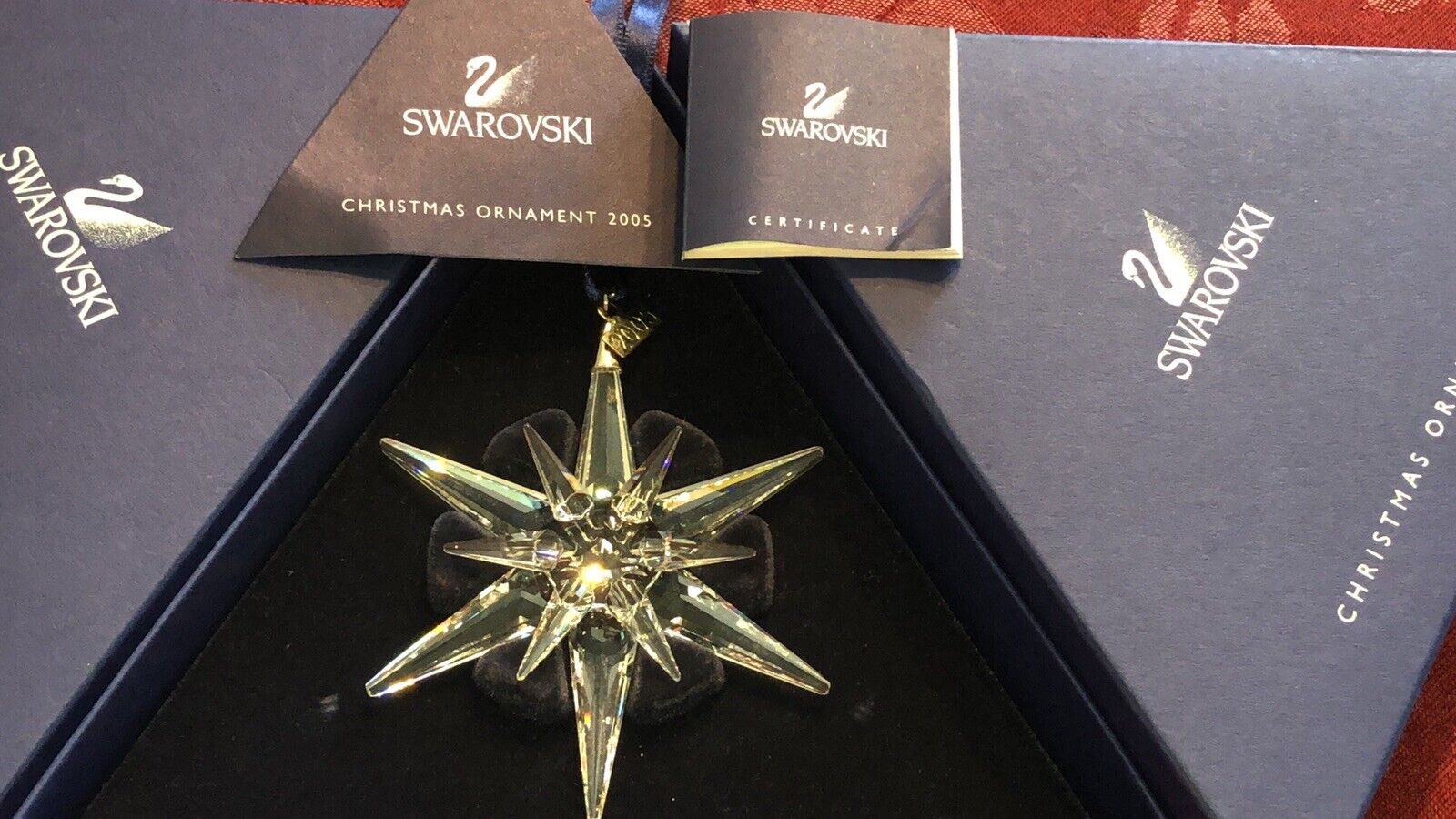 2005 Swarovski Crystal 9445 200 501 Snowflake Ornament 680502 In Box w/Cert