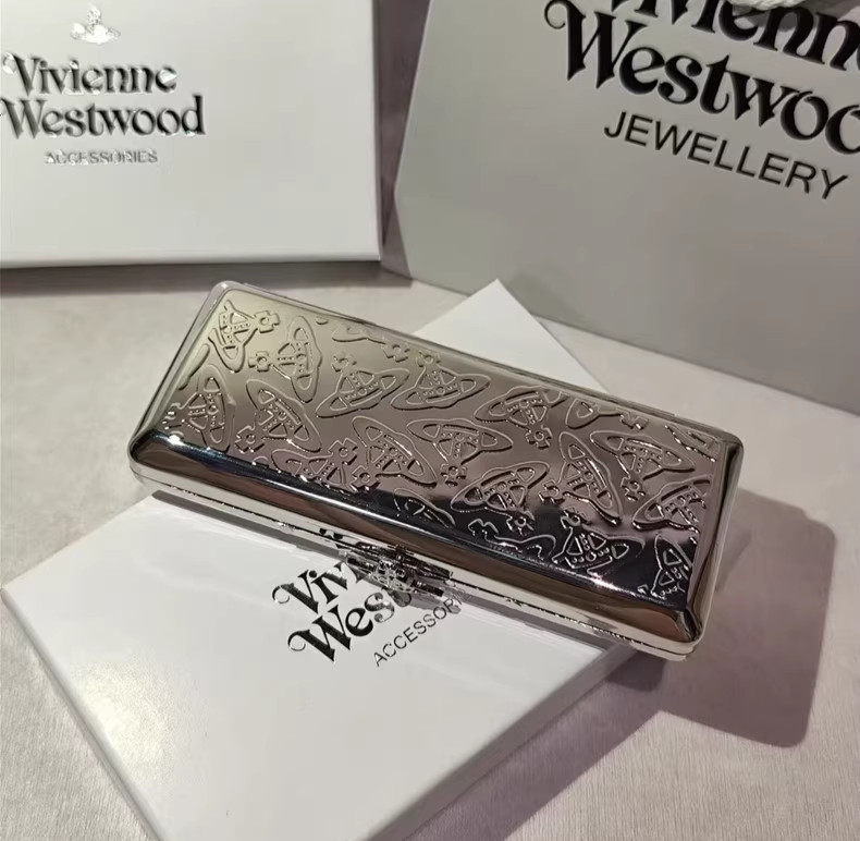 Vivienne Westwood Nana Saturn Relief Cigarette Case Silver Color