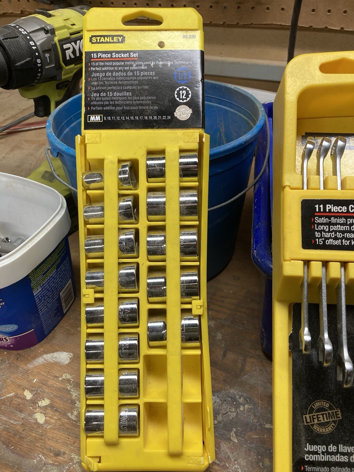 Metric Socket Set 15 Piece Set Missing 22 & 24 Size 1/2 Drive
