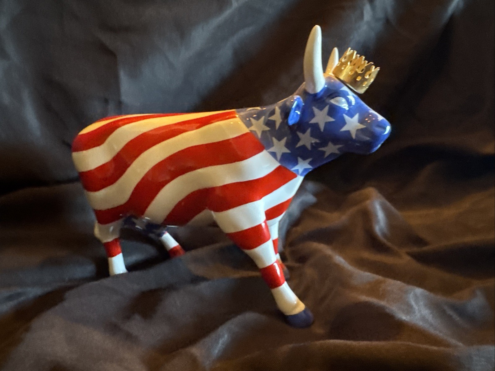 Cow Parade American Royal 2001 Porcelain Patriotic Figurine #9189