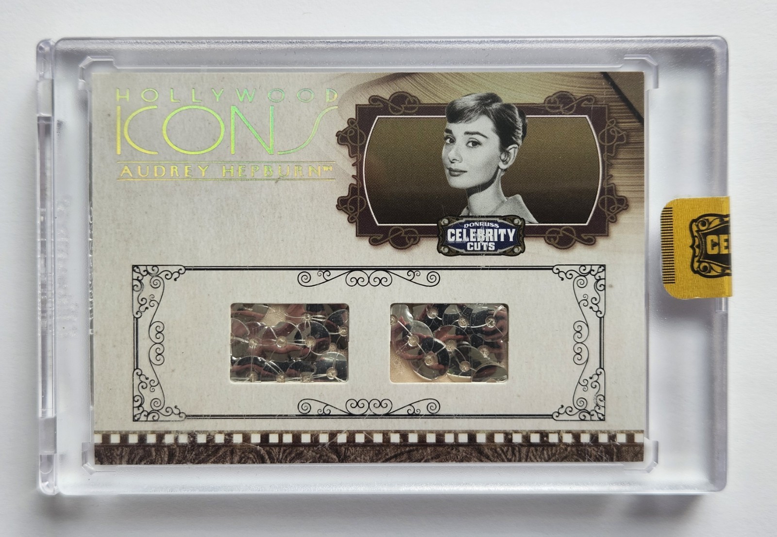 2008 Donruss Celebrity Cuts HOLLYWOOD ICONS Audrey Hepbrun DRESS HI-AH 4/10