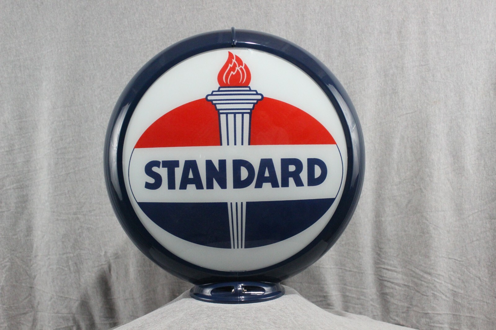 STANDARD GAS PUMP GLOBE