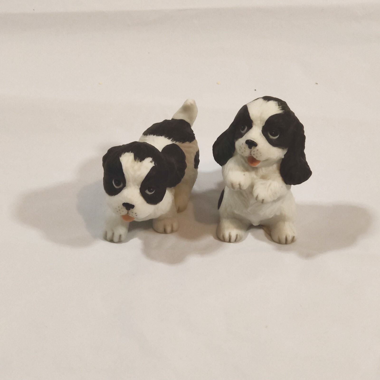 Homco Spaniel Figurines 1427 Porcelain 2 Poses Vintage
