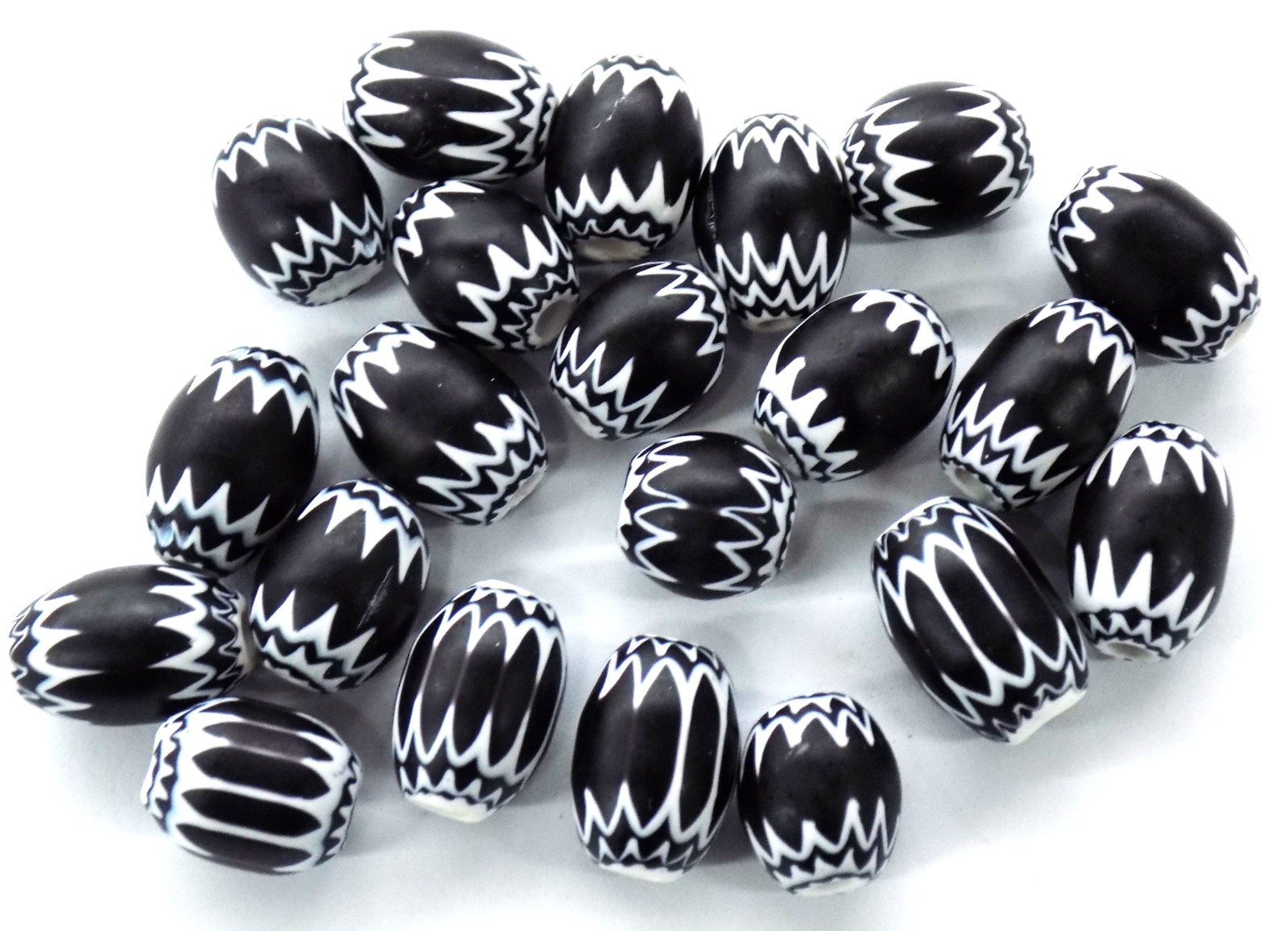 10 RARE 9x12mm Black Matt Venetian Moretti Italian African Chevron Trade Beads