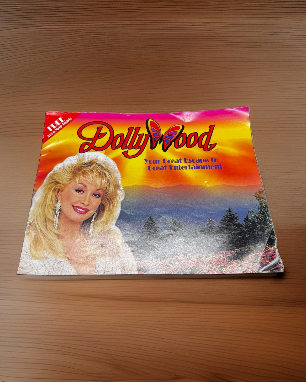 Dollywood Souvenir Guidebook Free Area Map Inside Dolly Parton Vintage 1991