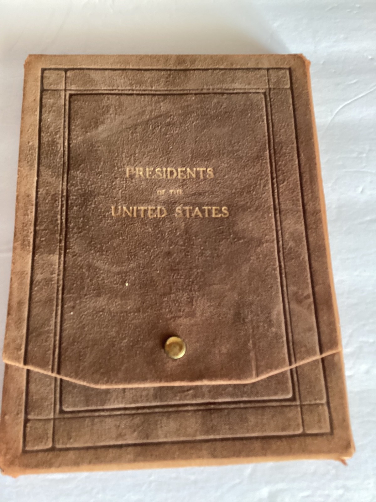 P. Raymond Audiberts (27) U.S. Presidents Steel Engravings Paris In Suede Case