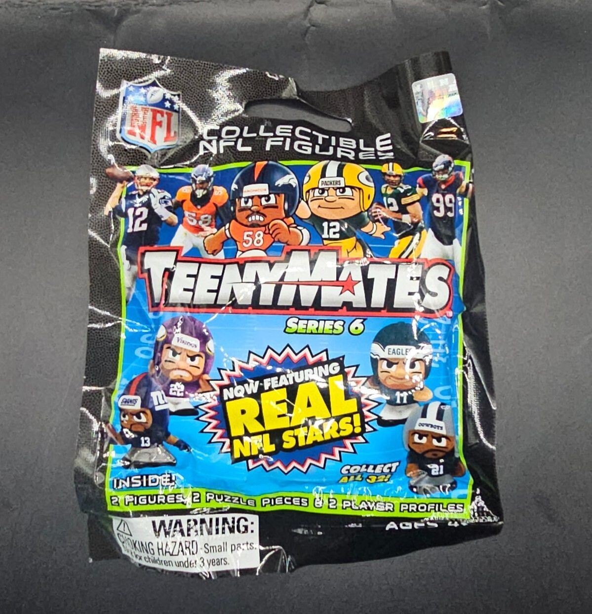 TeenyMates Series 6 Collectable NFL Toy Figures Blind Bag