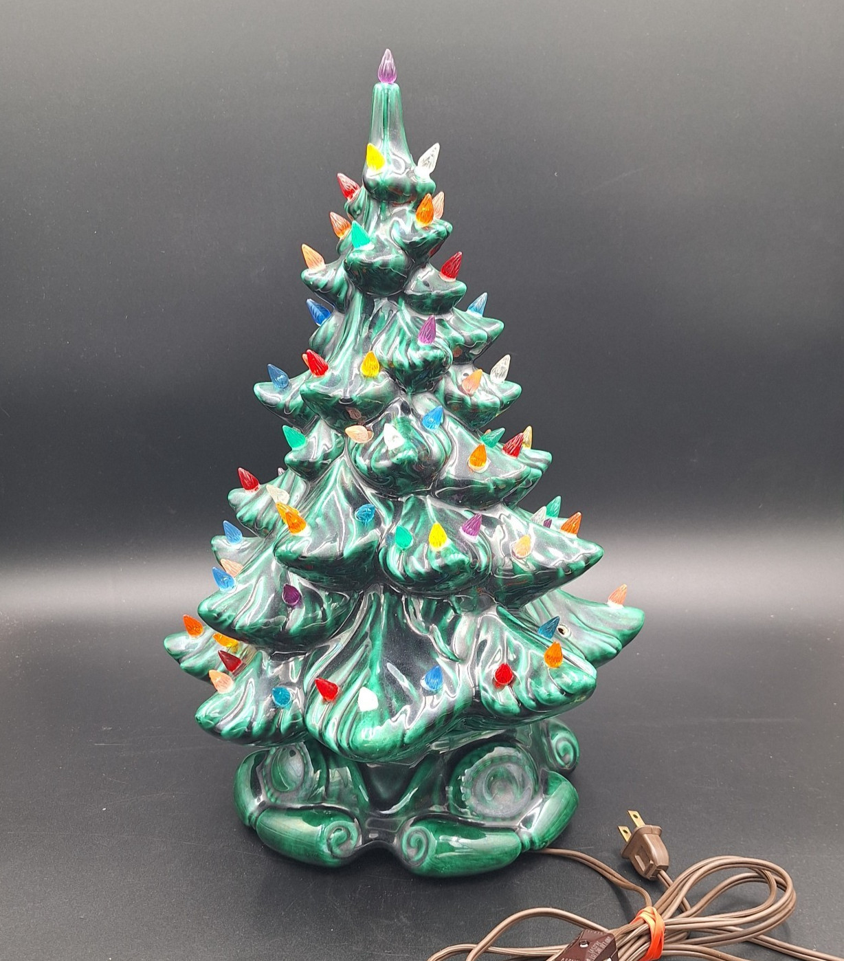 Vintage Atlantic Mold 1984 Ceramic Christmas Tree 16\