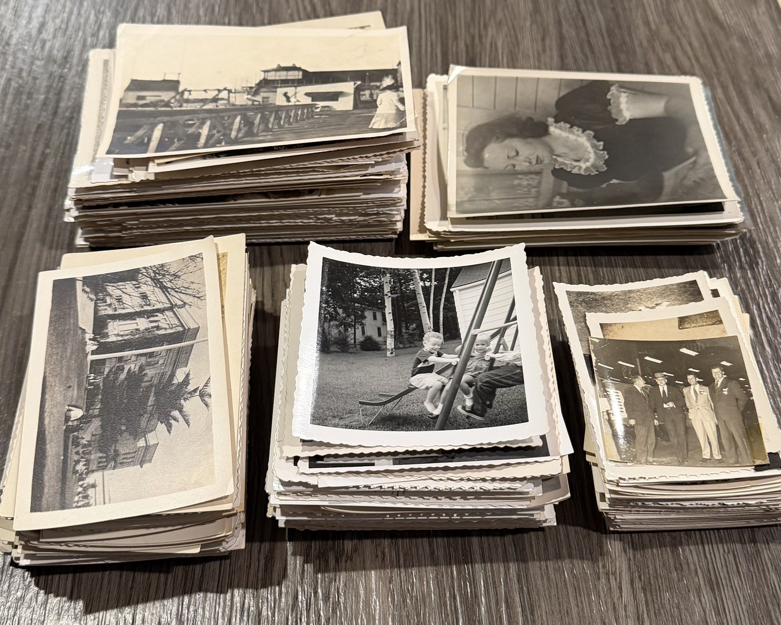 HUGE Photo LOT 500 + Photos  Black and White Original Vintage Photos 