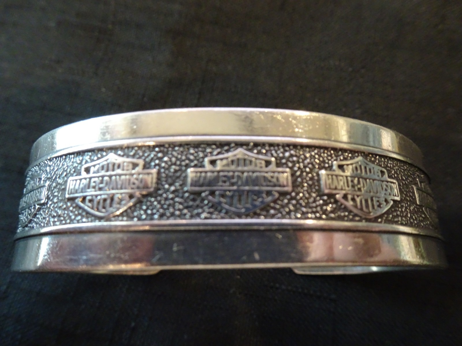 #819-VINTAGE STERLING SILVER 925 HARLEY DAVIDSON CUFF-NICE