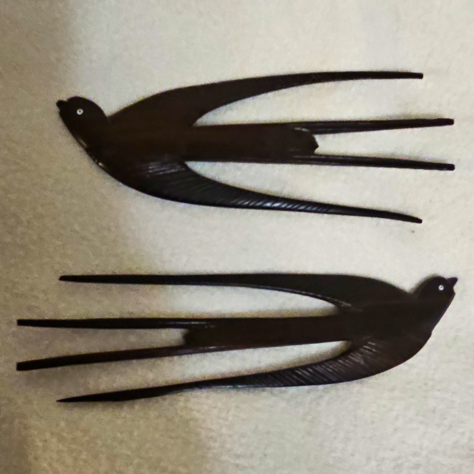 Pair Of African Ebony Wood Bird Colmbs/hair Pick