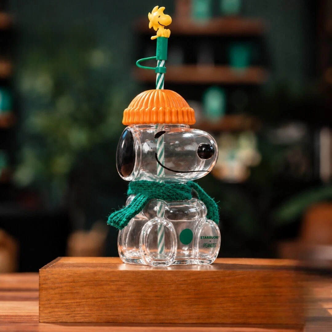 SO HOT 2026 The Snoopy x Starbucks Glass Cold Cup (Check Note)