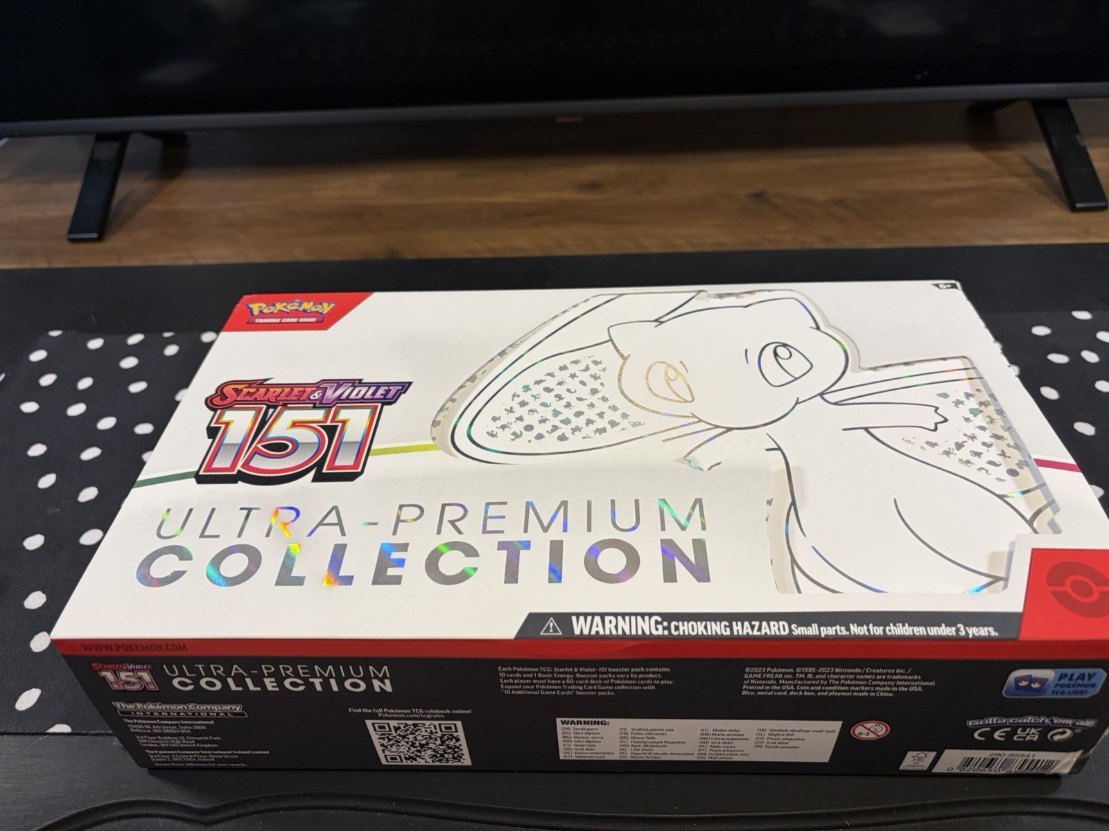 Pokemon 151 UPC NO PACKS (Sealed Promos) Mew Mewtwo Box Playmat Accessories