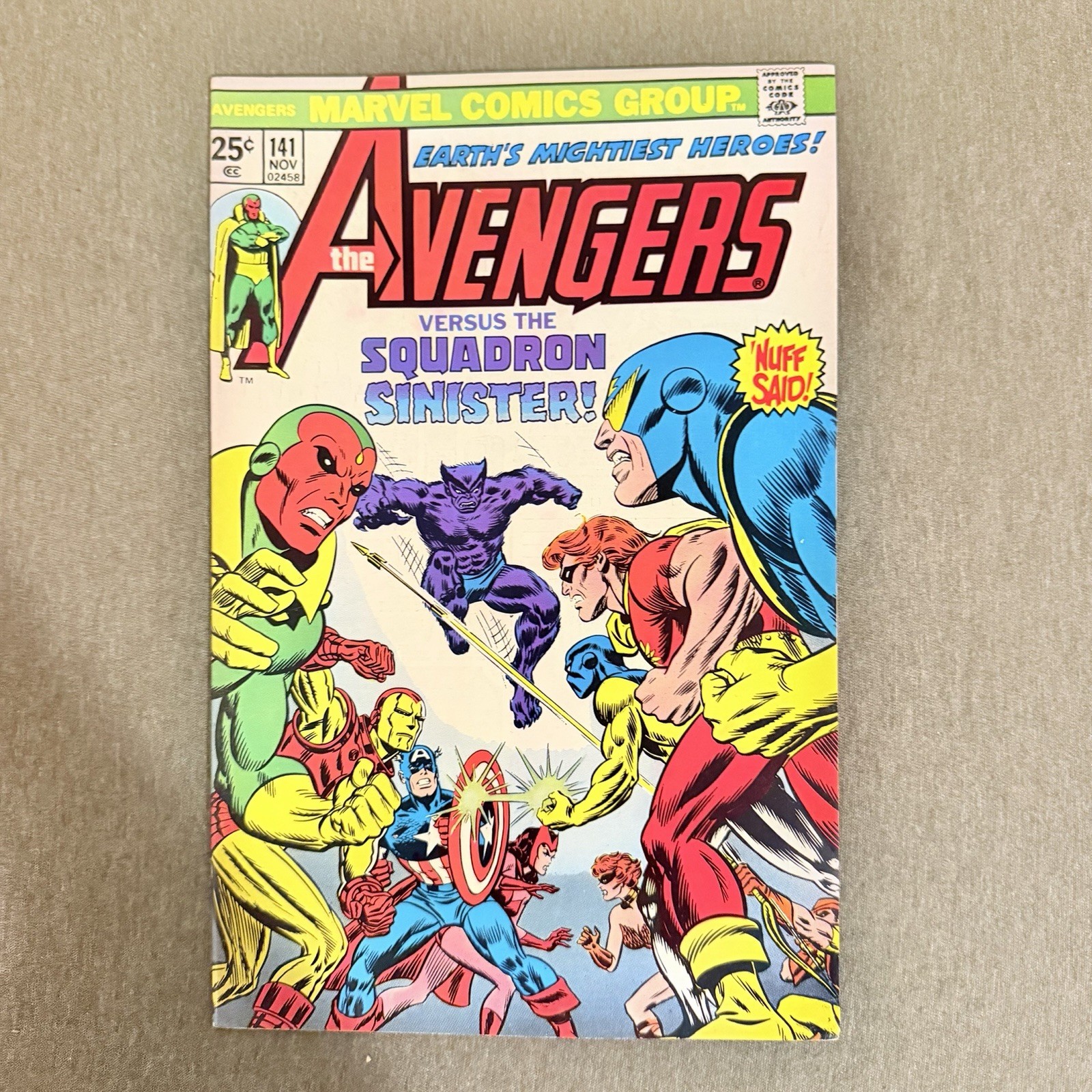 The Avengers #141 (Marvel Comics November 1975) 1st George Perez Avengers Art