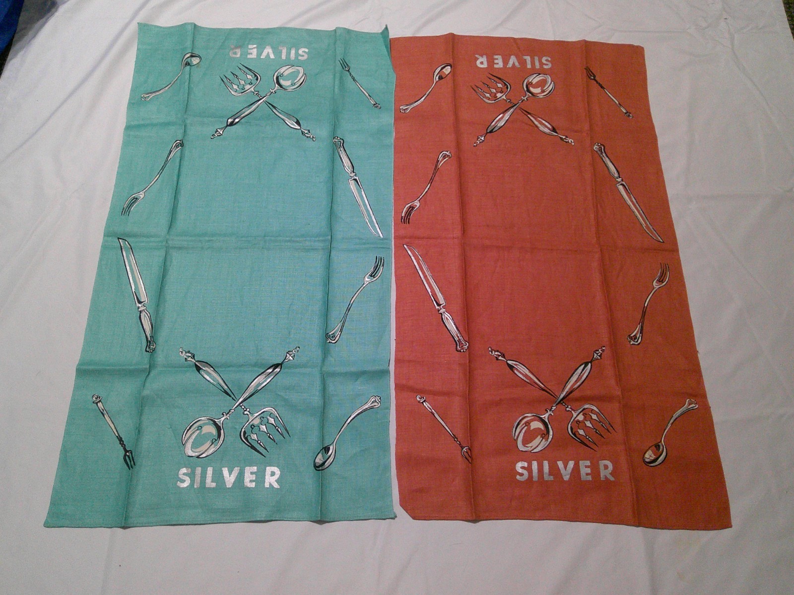 NOS 2 Vtg 50's Coral & Turquoise Linen Tea Towels SILVER FLATWARE Graphics MINT