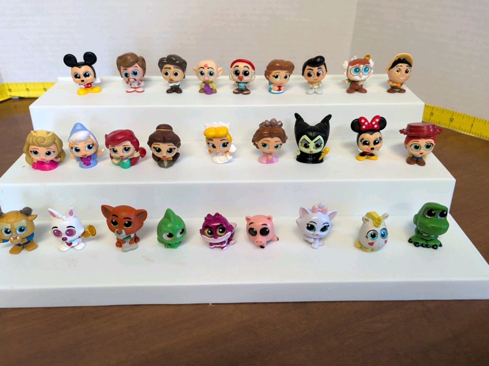 Lot Of 27 Disney Doorables
